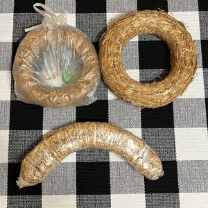 3pcs Straw 2 Wreaths and Arch